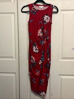 nine britton Red Floral Twist-Front Midi Dress